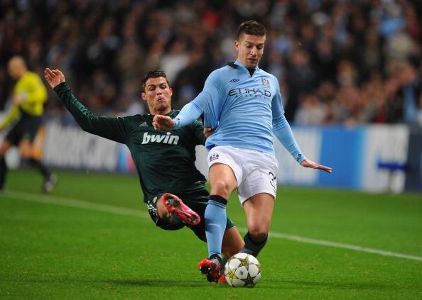 基莱斯攻入13粒运动战进球，创津门虎队史纪录（基莱斯以13个运动战进球刷新津门虎队史纪录）