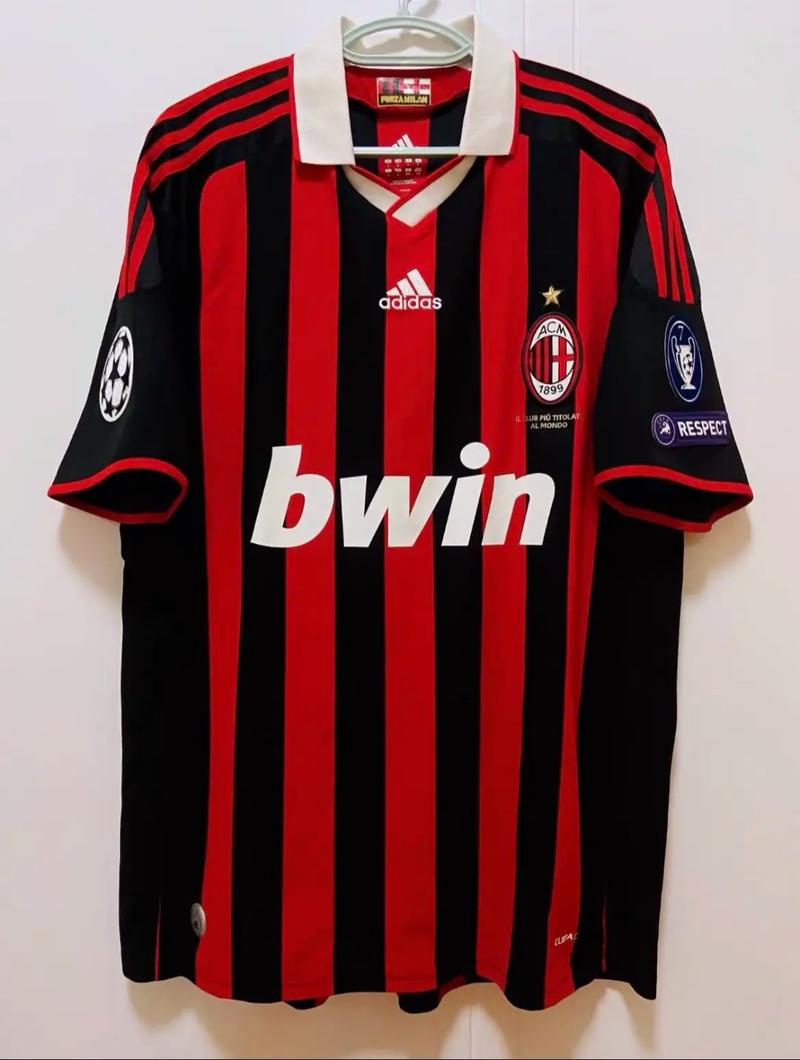 斯基拉：那不勒斯计划通过冬窗买中场，目前看上梅努等5人（斯基拉：那不勒斯冬窗补强中场，锁定包括梅努在内的5名目标）