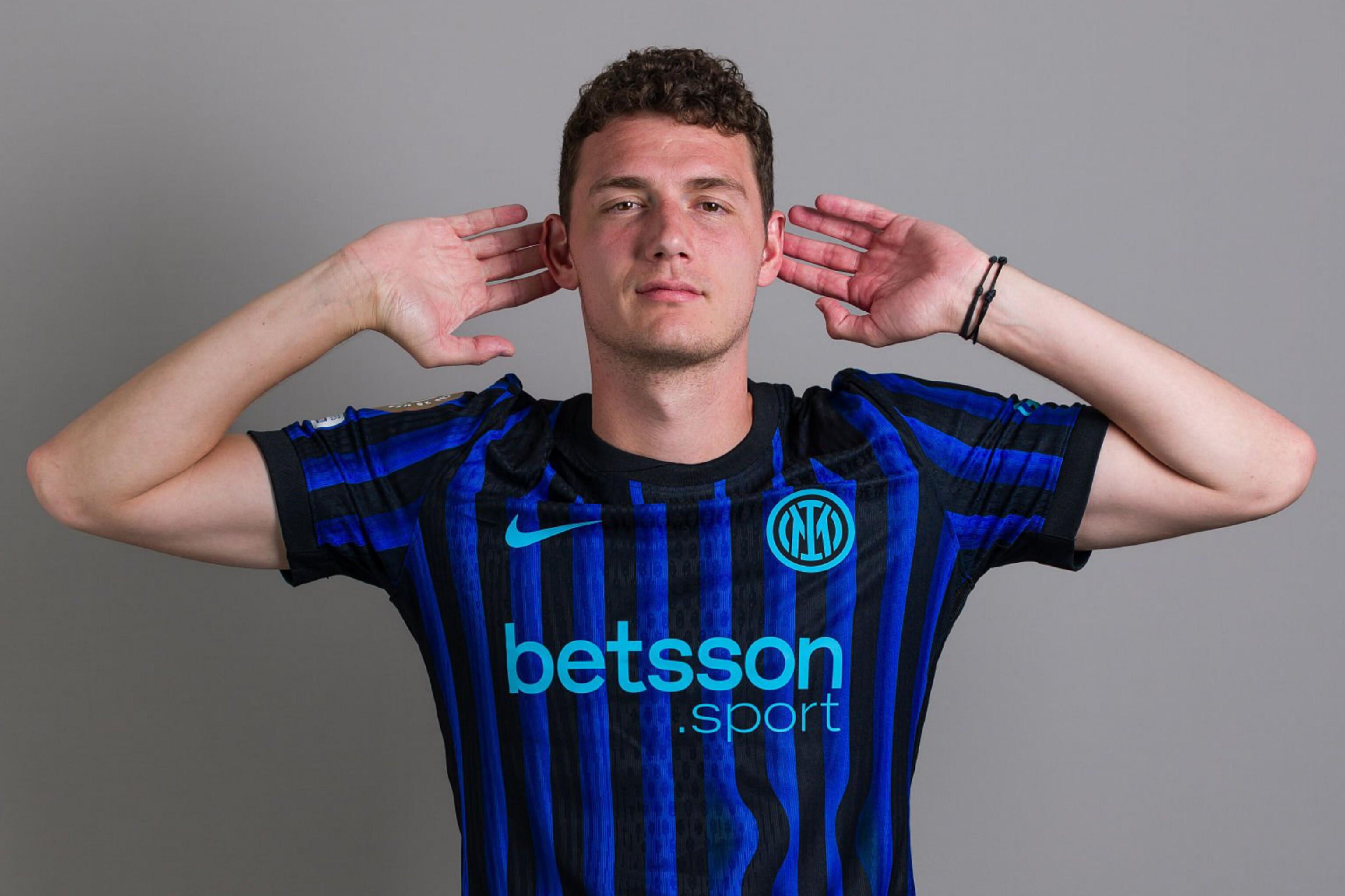 出演速激？范·迪塞尔晒与C罗合影：已为他量身定制一个角色（C罗或将加盟《速激》？范·迪塞尔晒合影称已为其定制角色）